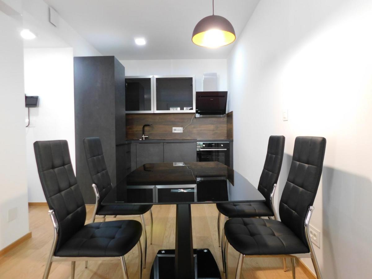 Ideal Ljubljana Homebase מראה חיצוני תמונה